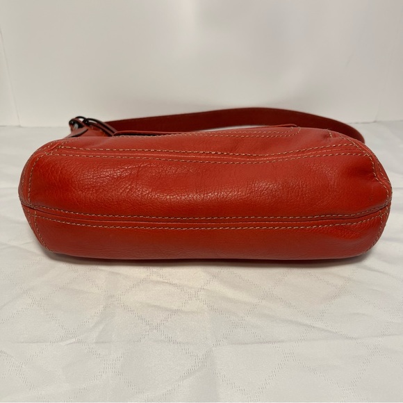 Fossil Red Leather baguette bag - Picture 7 of 13